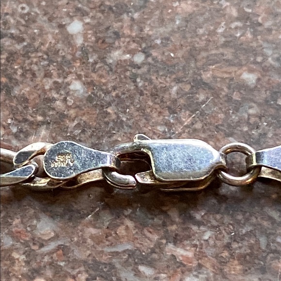 Elegant Sterling Figaro Chain - Picture 5 of 5